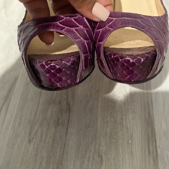 Christian Louboutin pump - Picture 2 of 8